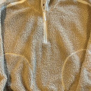 Women’s tan  Sherpa Fleece Sweater